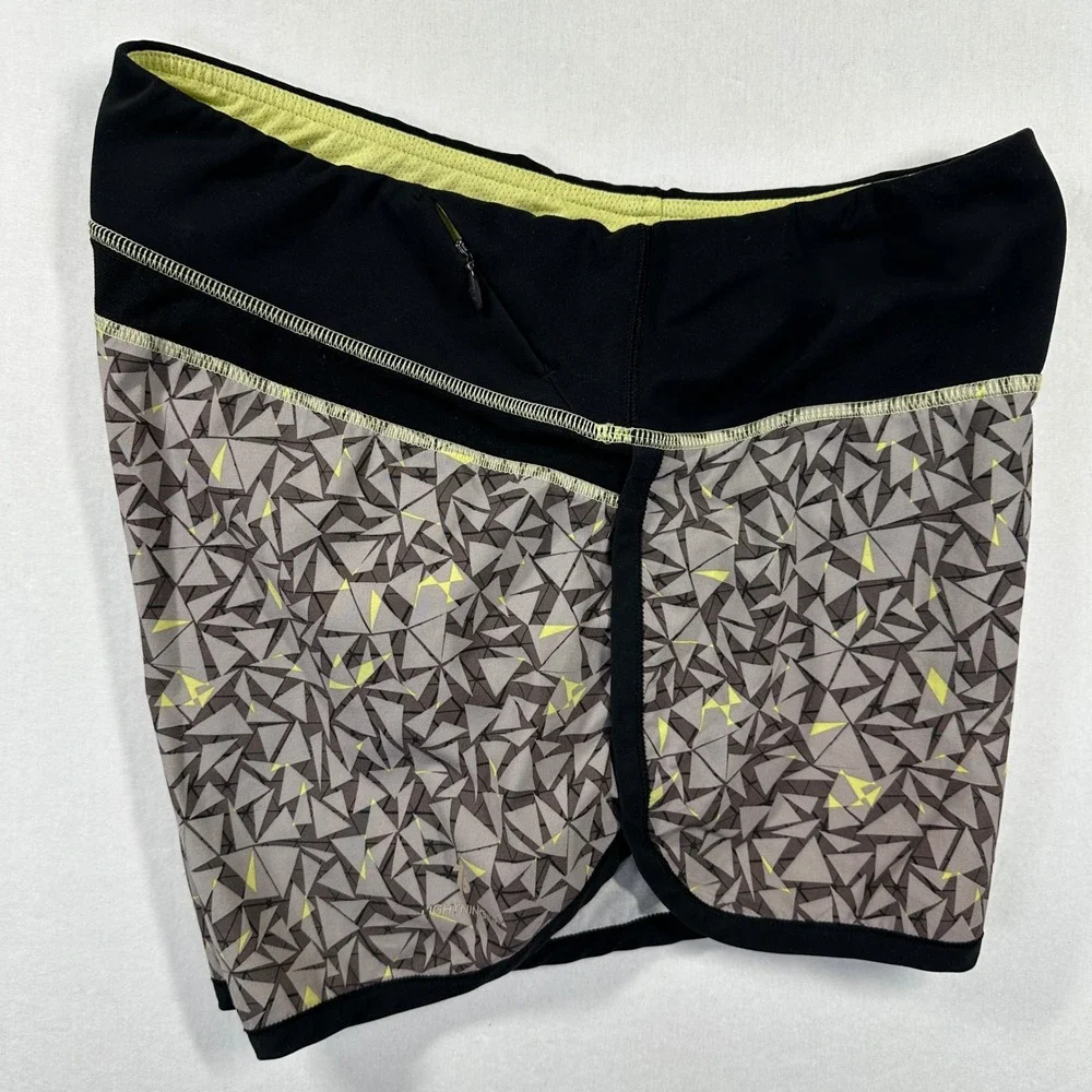 New Balance Chaser Running Shorts 4